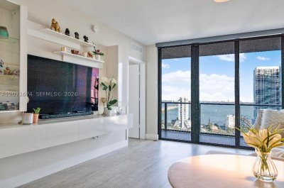 Comprar apartamento no Hyde Midtown 2506A