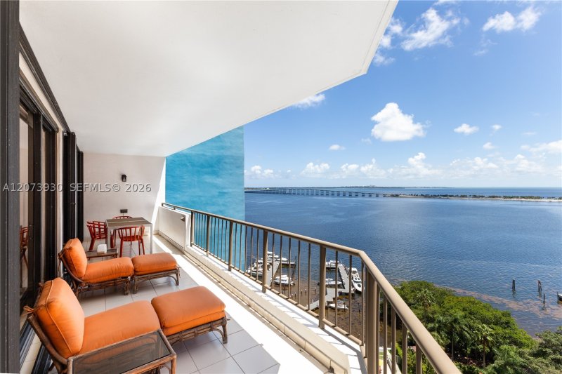 Comprar apartamento en Villa Regina 1105