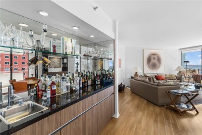 Comprar apartamento en Villa Regina 1105