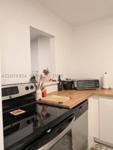 Comprar apartamento no Bayview Terrace 609