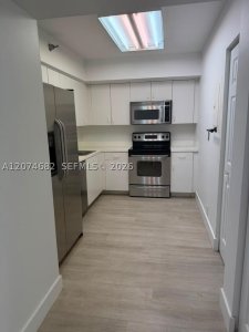 Alquiler de apartamento en Parc Central Aventura 502