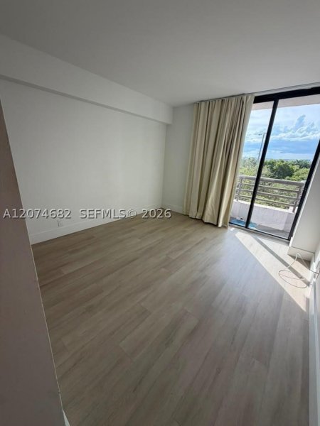 Alquiler de apartamento en Parc Central Aventura 502