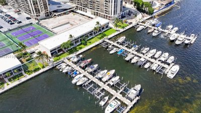 Brickell Place IV Apt #C1607