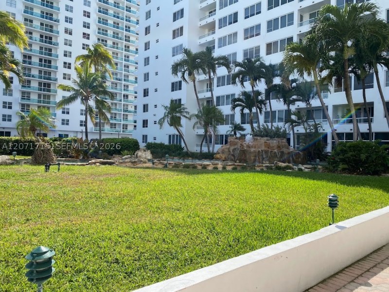 Apartment for rent at Carriage Club North 722