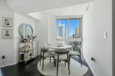 Comprar apartamento en Wind by Neo 2601