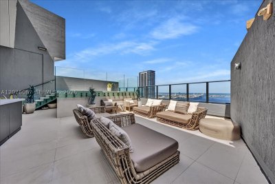 Comprar apartamento en Dua Miami - SLS Brickell Condo UPH3