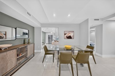 Comprar apartamento en The Plaza Bal Harbour 1223