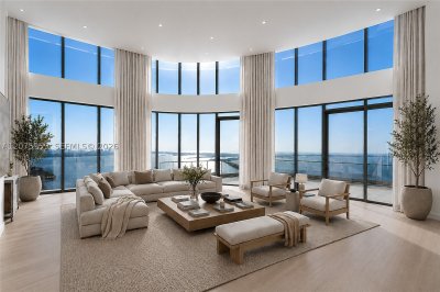 Una Residences at Brickell Apt #UPH01