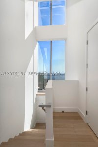 Comprar apartamento en Una Residences at Brickell UPH01
