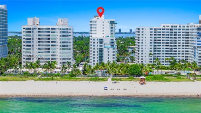 Comprar apartamento no Carriage Club South 3B