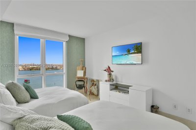 Comprar apartamento no Carbonell 1807