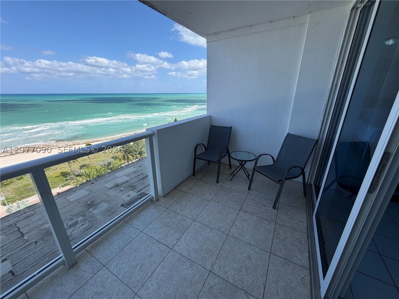 Condo for sale at Castle Beach Club 729