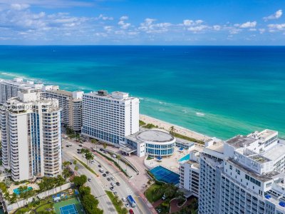 Comprar apartamento en Castle Beach Club 729