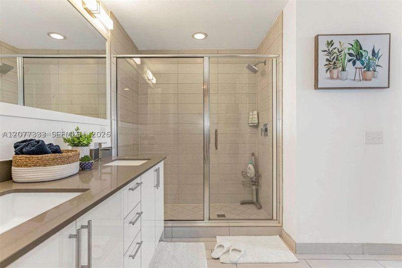 Alquiler de apartamento en Nine at Mary Brickell Village 1906