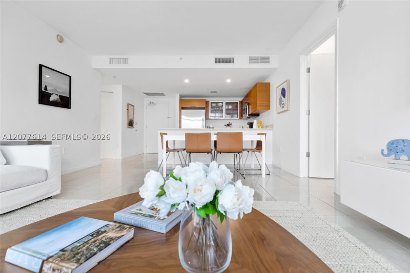 Apartment for rent at Midtown Midblock 605