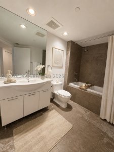 Alquiler de apartamento en Icon Brickell Tower I 3908