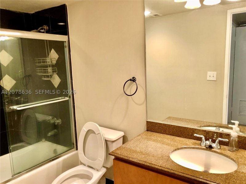 Condo for sale at Ocean View 1206