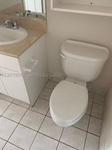 Comprar apartamento no Surfside Palms 206