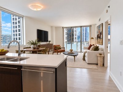 500 Brickell West Tower Apt #1510