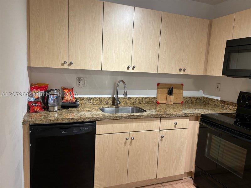 Condo for sale at Olympus Towers 118
