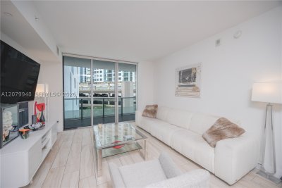 Comprar apartamento no Brickell House Condo 710