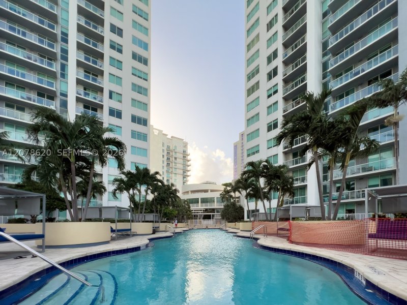 Condo for sale at Vizcayne South Tower 228