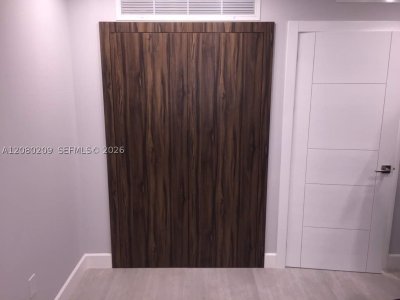 Comprar apartamento no Balmoral Condo 12Q