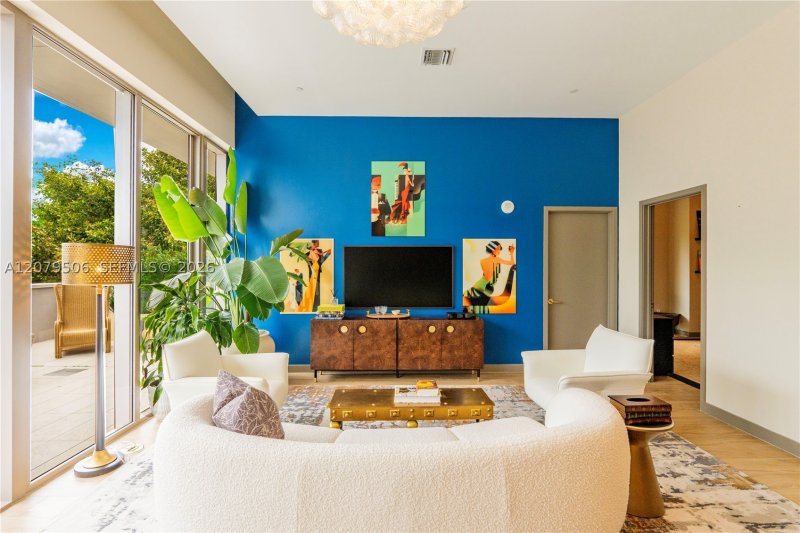 Condo for sale at Mr. C Residences Tigertail Tower 202