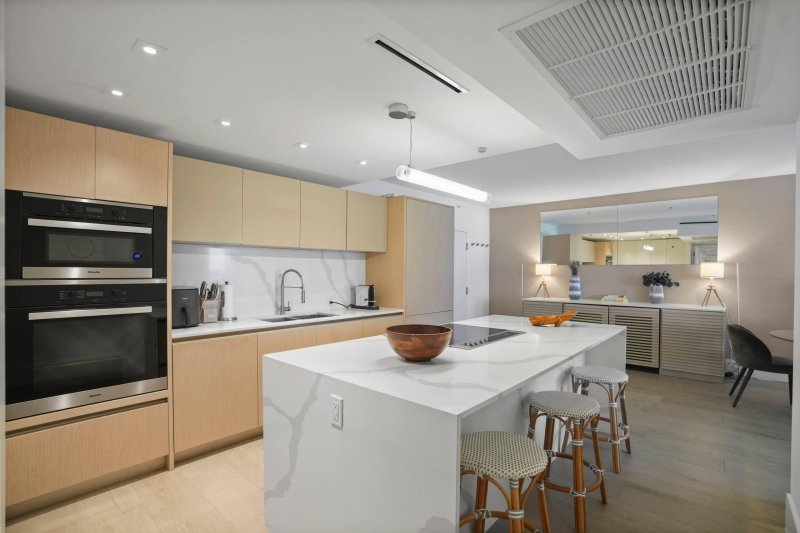 Comprar apartamento en Roney Palace 407