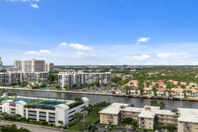 Comprar apartamento en Catania at Quadomain 1206