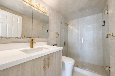Aluguel de apartamento no Pavilion PH-2