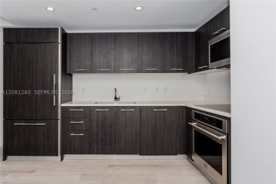 Aluguel de apartamento no Brickell Heights East 3204