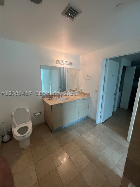 Apartment for rent at City 24 407