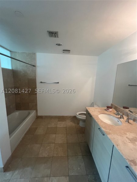 Apartment for rent at City 24 407