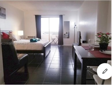 Aluguel de apartamento no Bayshore Yacht Tennis Club 204