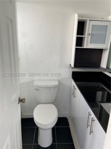 Aluguel de apartamento no Bayshore Yacht Tennis Club 204