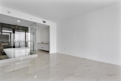 Comprar apartamento no Aria Reserve Miami 5507