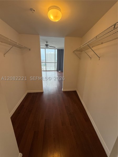Apartment for rent at Opera Tower 3015