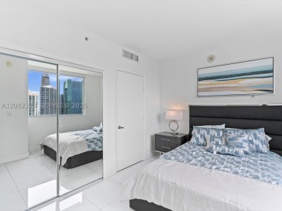 Comprar apartamento no Mint at Riverfront 3501