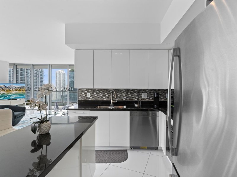 Comprar apartamento no Mint at Riverfront 3501