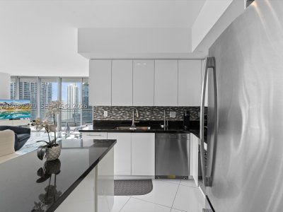 Comprar apartamento no Mint at Riverfront 3501