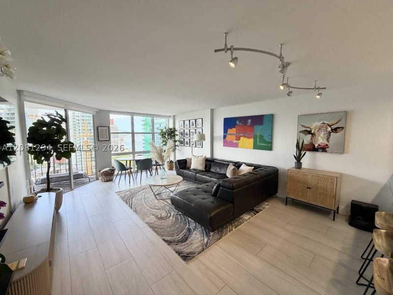 Condo for sale at Brickell Place B2110