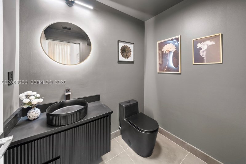 Property photo # 7