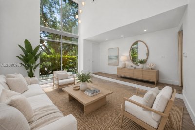 Property photo # 2