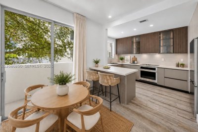 Property photo # 9