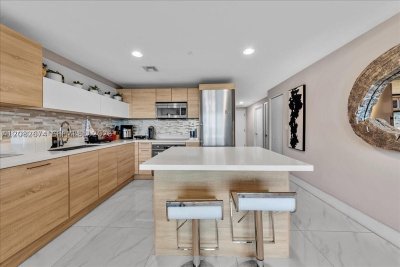 Aluguel de apartamento no The Harbour 804