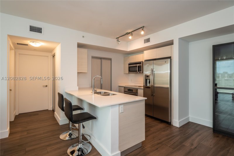 Apartment for rent at Baltus House 1616