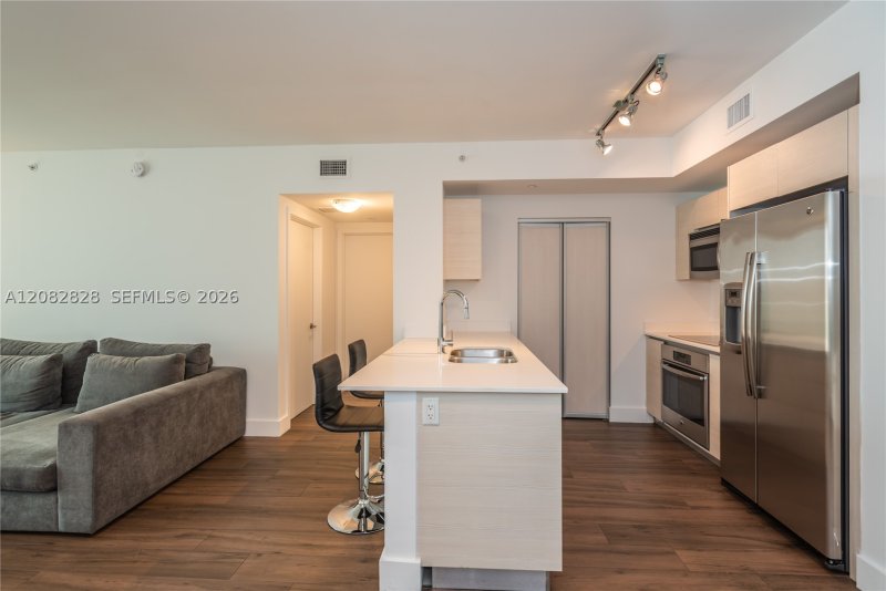 Apartment for rent at Baltus House 1616