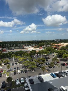 Comprar apartamento no Del Prado Aventura 905