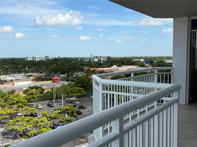 Condo for sale at Del Prado Aventura 905
